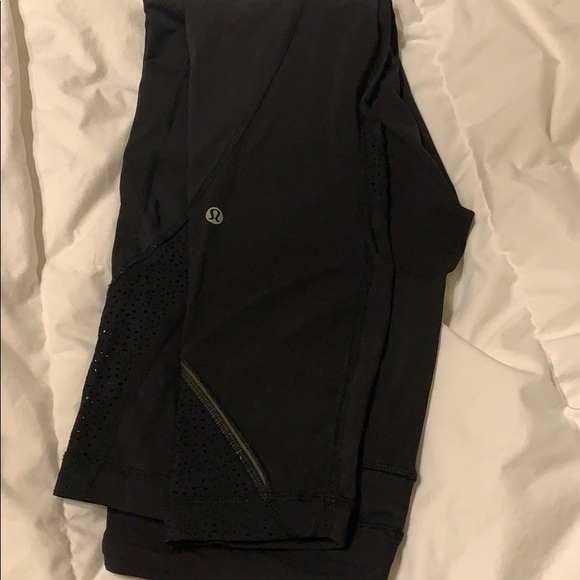 Lululemon leggings! - Picture 5 of 5